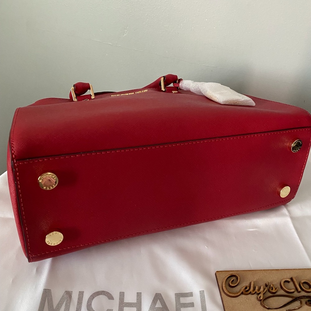 Michael Kors Satchel With matching wallet - Picture 7 of 9